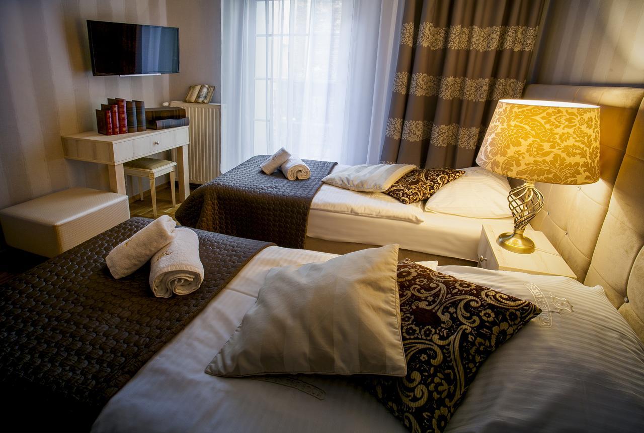 Aparthotel Oberza Krasków Exterior foto